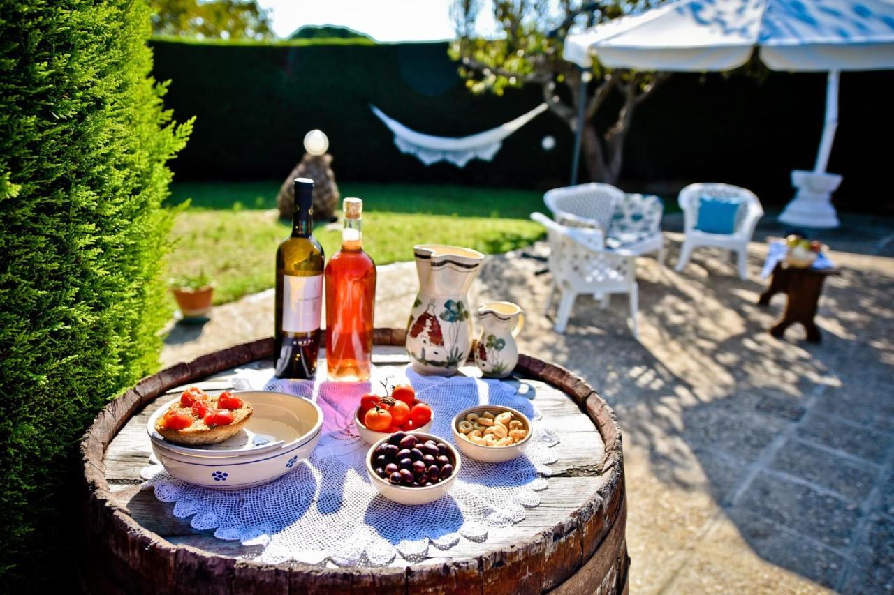 I Cinque Trulli With Swimming Pool Villa Martina Franca Exterior photo