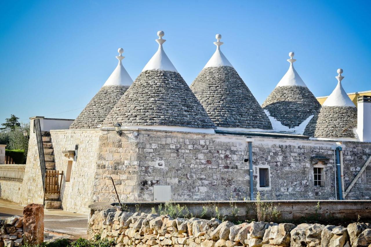 I Cinque Trulli With Swimming Pool Villa Martina Franca Exterior photo