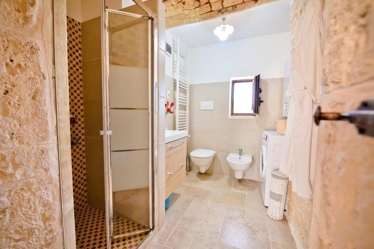 I Cinque Trulli With Swimming Pool Villa Martina Franca Exterior photo