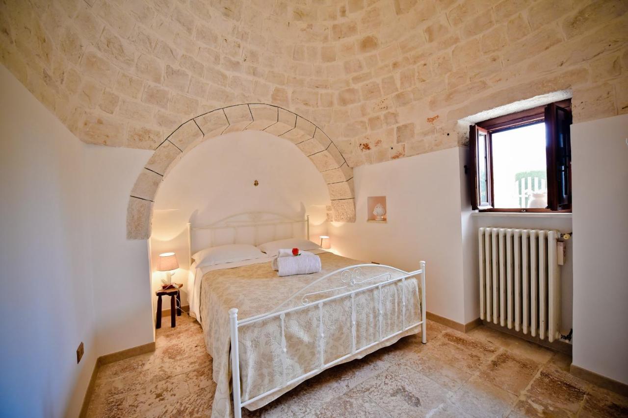 I Cinque Trulli With Swimming Pool Villa Martina Franca Exterior photo