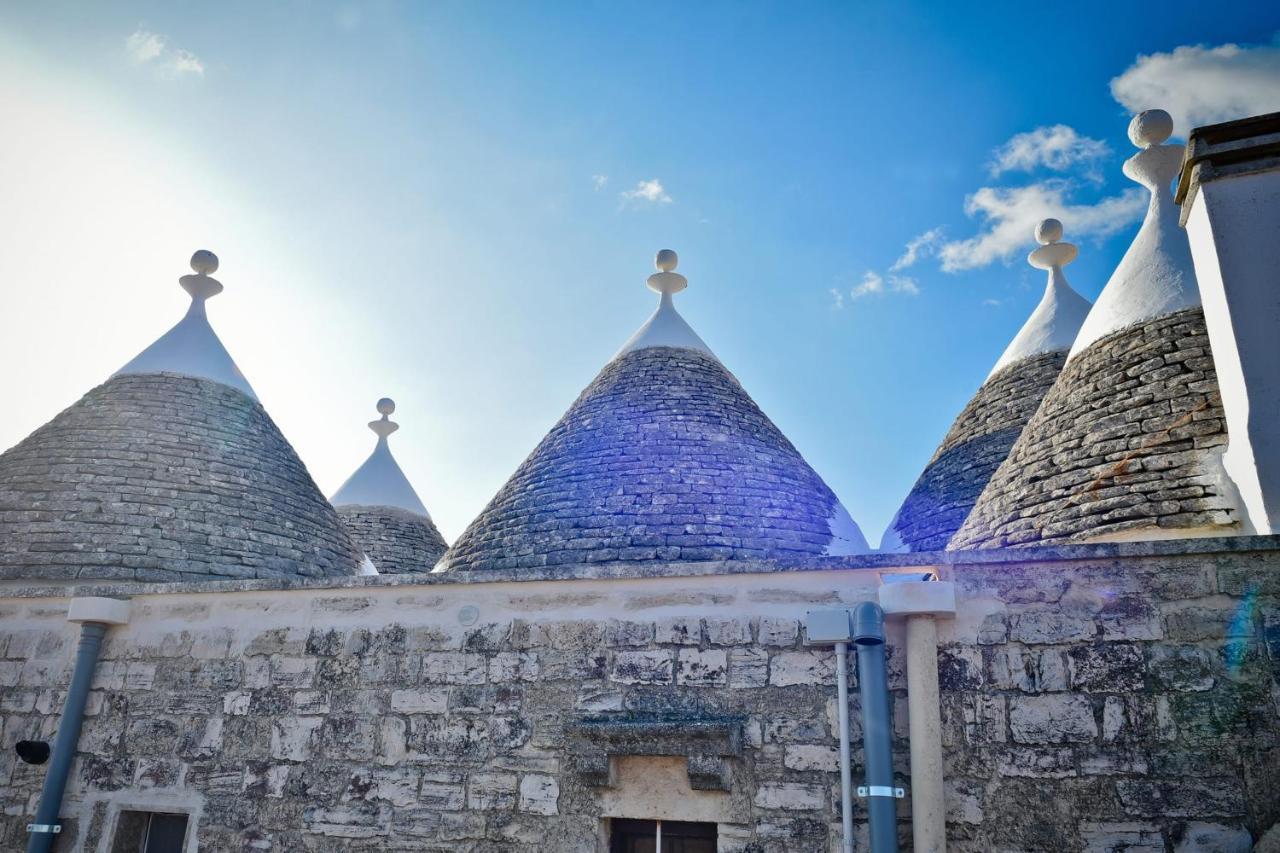 I Cinque Trulli With Swimming Pool Villa Martina Franca Exterior photo