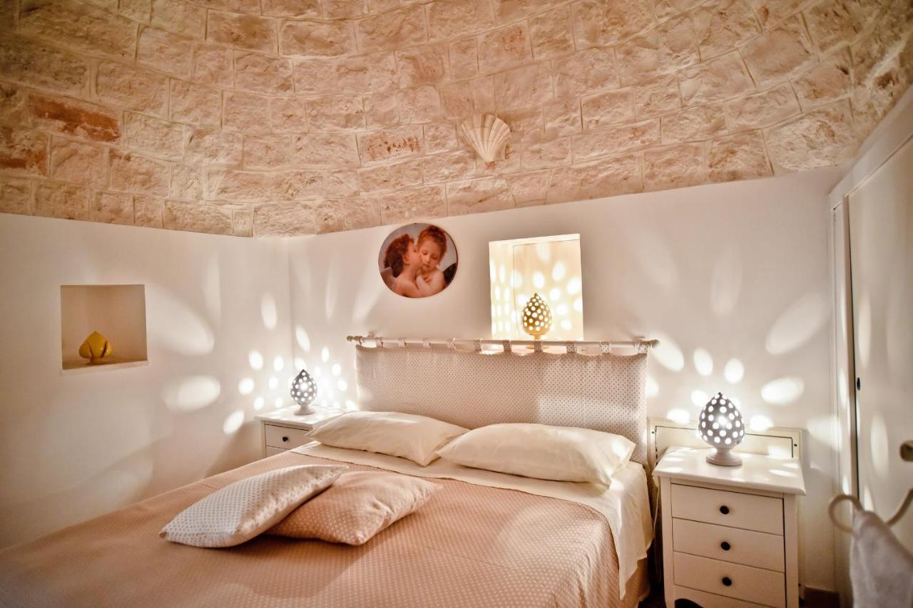 I Cinque Trulli With Swimming Pool Villa Martina Franca Exterior photo